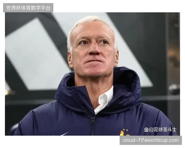 德尚承认新周期面临阵容重组挑战,需要在稳固防守基础上增加进攻战术多样性 德尚承认新周期面临阵容重组挑战,需要在稳固防守基础上增加进攻战术多样性